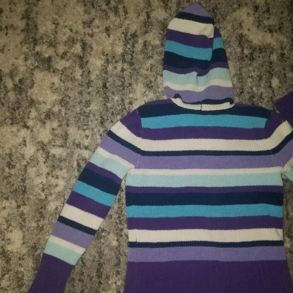 Childrens Place Purple Sweater size M 7/8